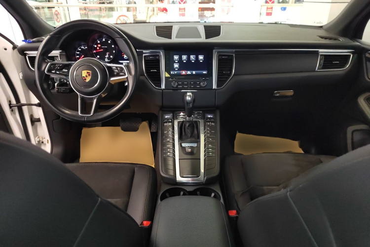 保时捷 2017款  Macan 2.0T中控内饰12