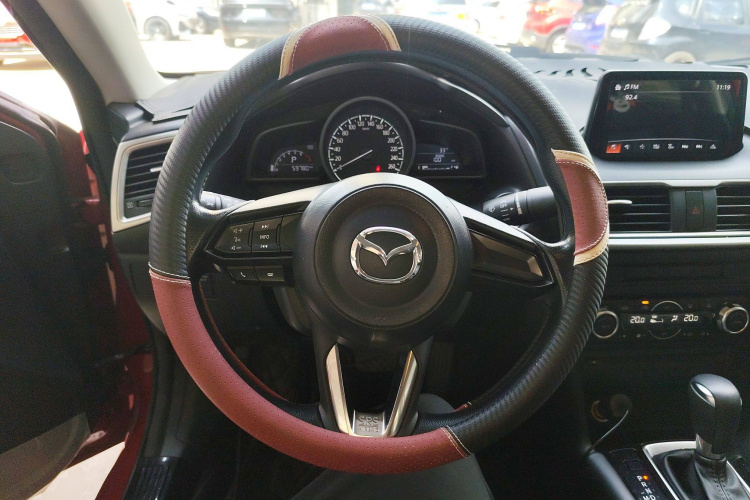 马自达3 昂克赛拉 2017款 三厢 1.5L 自动豪华型 国VI中控内饰13