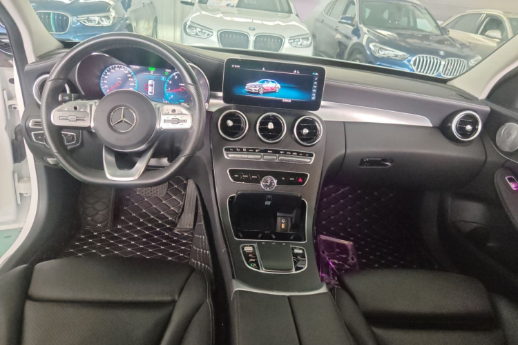 奔驰C级 2021款 C 260 L 运动星耀臻藏版中控内饰12