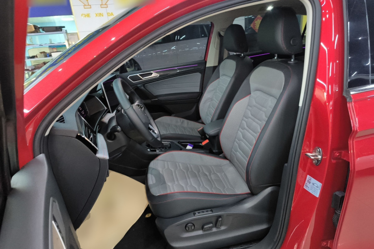 大众 途观X 2022款 330TSI 两驱尊崇旗舰版局部细节19