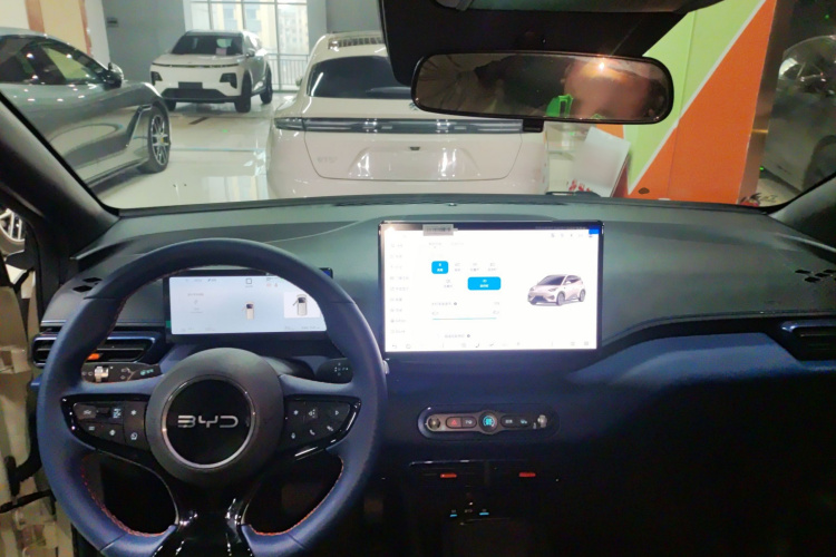 比亚迪 海鸥 2025款 智驾版 305km 自由版中控内饰7002