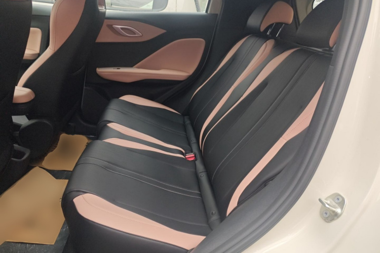 比亚迪 海鸥 2025款 305km 活力版中控内饰21