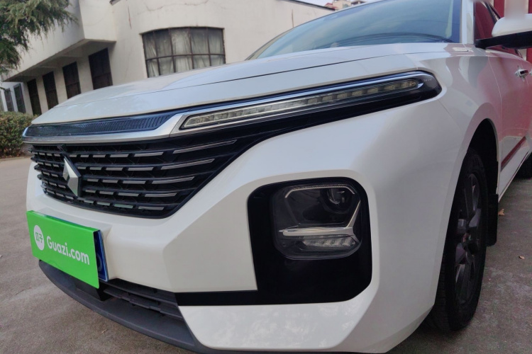 宝骏RC-5 2020款 1.5L 手动智耀豪华型局部细节36