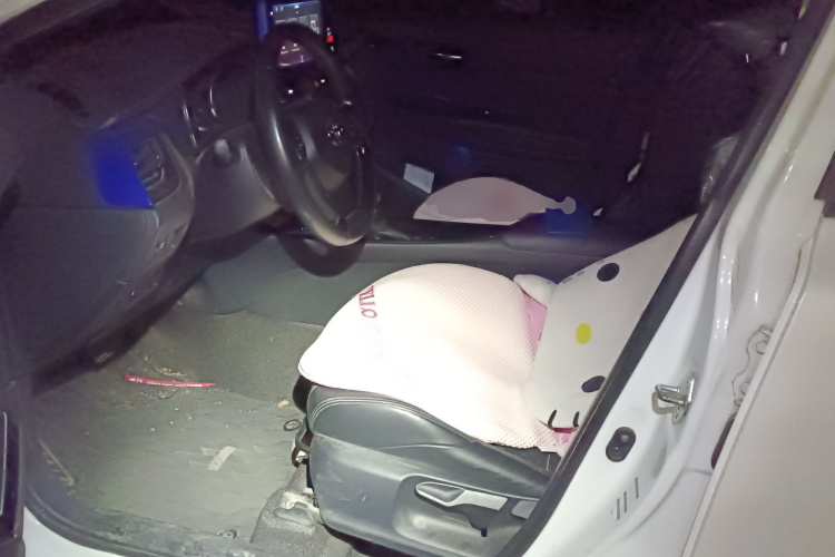 丰田 奕泽IZOA 2018款 2.0L 奕驰版 国VI中控内饰19