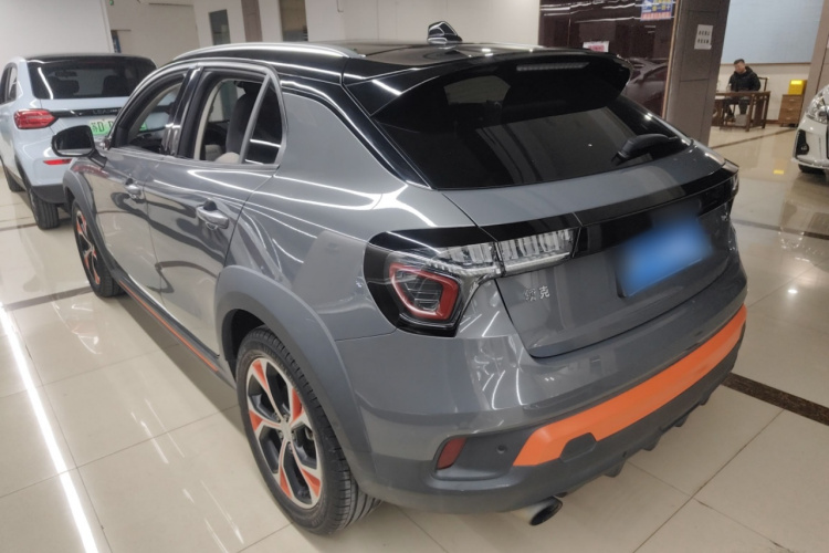 领克02 2018款 1.5T DCT两驱耀Pro版 国V车身外观4