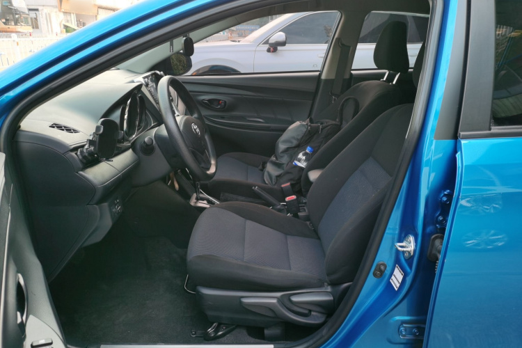 丰田 YARiS L 致炫 2016款 改款 1.5E CVT魅动版中控内饰19
