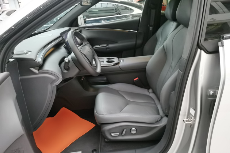 小鹏G7 2025款 702 超长续航 Max中控内饰19