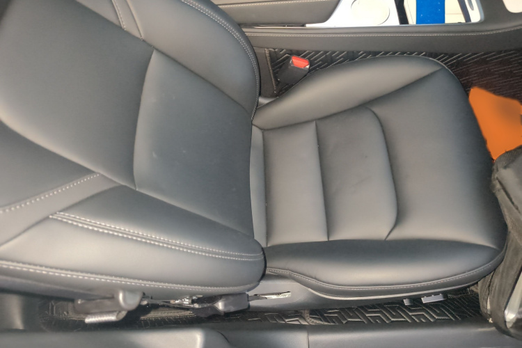 特斯拉 Model 3 2022款 后轮驱动版局部细节41