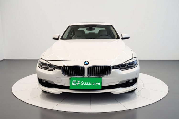 宝马3系 2019款 320Li 时尚型车身外观2