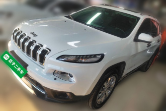 Jeep 自由光 2016款 2.4L 优越版