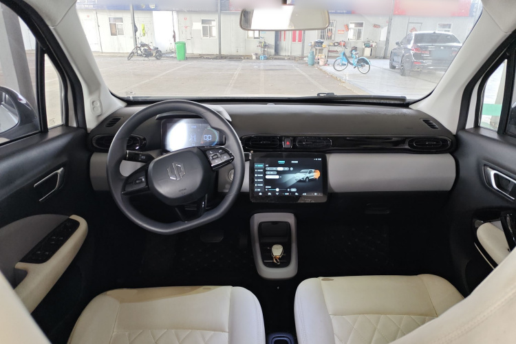 零跑汽车 零跑T03 2023款 310轻享版中控内饰12