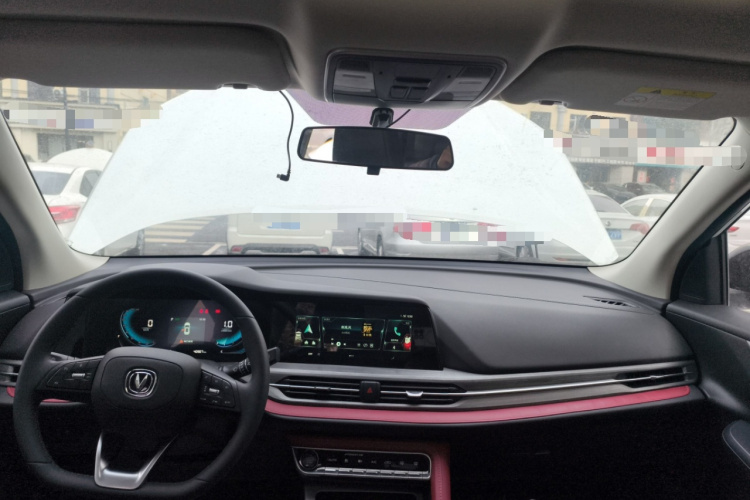 长安CS55PLUS 2022款 蓝鲸版 1.5T DCT豪华型中控内饰12