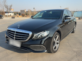 奔驰E级 2017款 E 200 L 运动型 4MATIC