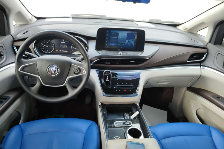 别克GL8 2022款 陆上公务舱 652T 舒适型中控内饰7002