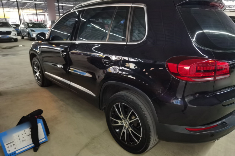 大众 途观 2015款 1.8TSI 自动两驱豪华型车身外观6003