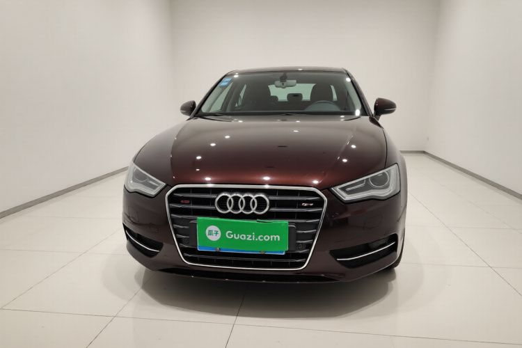 奥迪A3 2014款 Sportback 35 TFSI 自动时尚型车身外观2