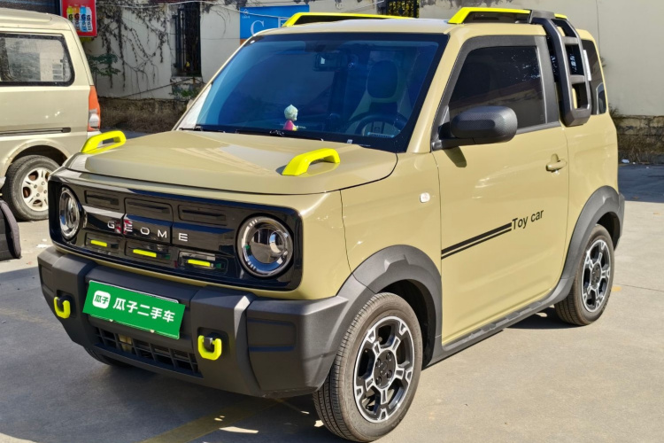 吉利银河 2025款 210km 熊猫骑士车身外观1