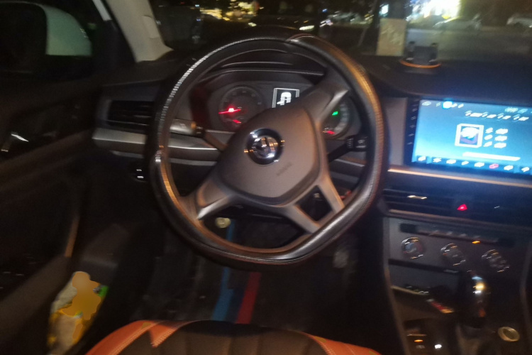 大众 朗逸 2018款 1.5L 自动风尚版 国V中控内饰13