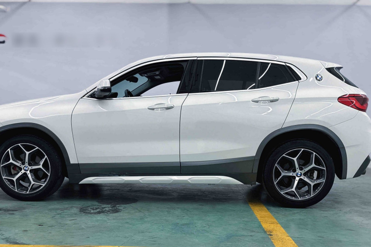 宝马X2(进口) 2019款 sDrive20i M越野套装 国VI车身外观6003