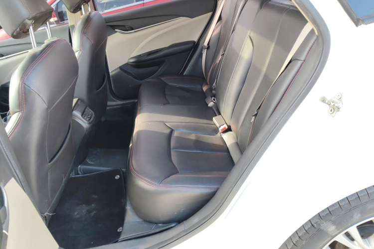 别克 英朗 2015款 15N 自动精英型中控内饰7004