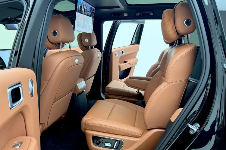 理想汽车 理想L9 2025款 Ultra 智能焕新版中控内饰7003