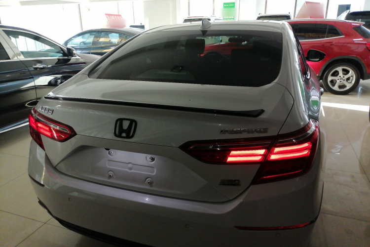 本田 英仕派 2022款 260TURBO 精悦版车身外观6