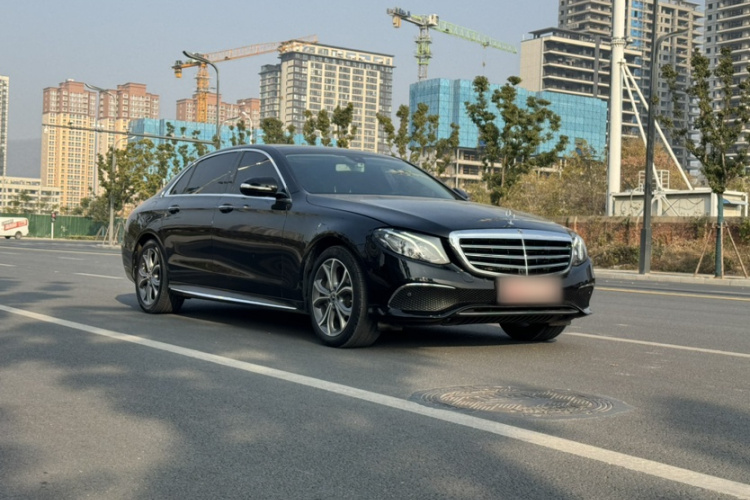 奔驰E级 2020款 E 300 L 运动豪华型车身外观6007