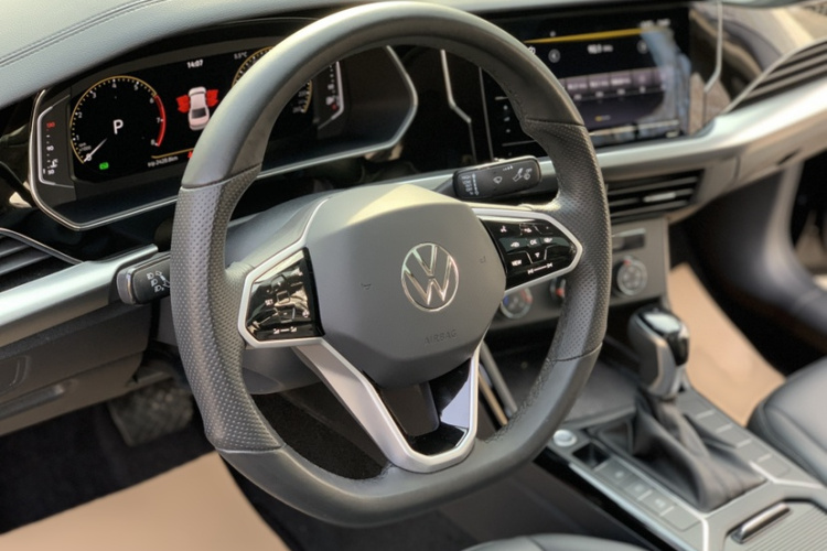 大众 帕萨特 2023款 改款 280TSI 商务版中控内饰7007