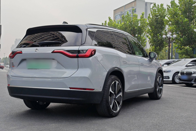 蔚来ES8 2020款 415KM 签名版 六座版车身外观6004