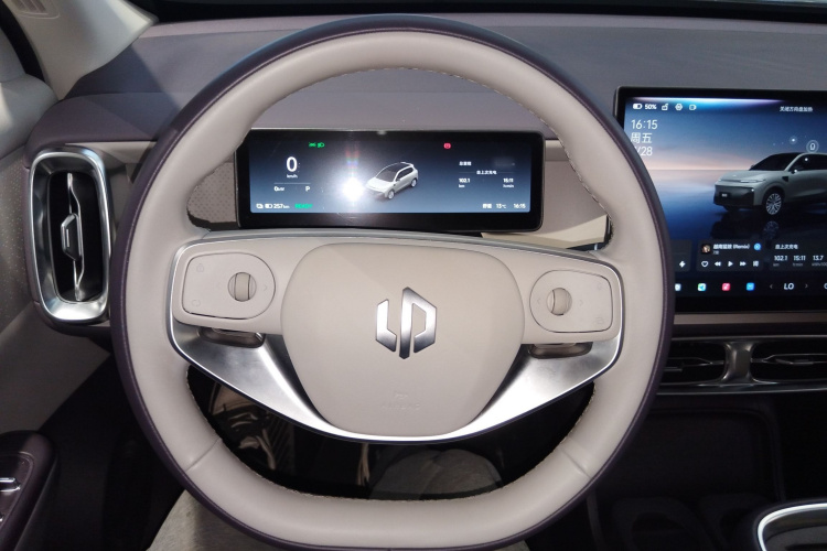 零跑汽车 零跑B10 2025款 510悦享版中控内饰13