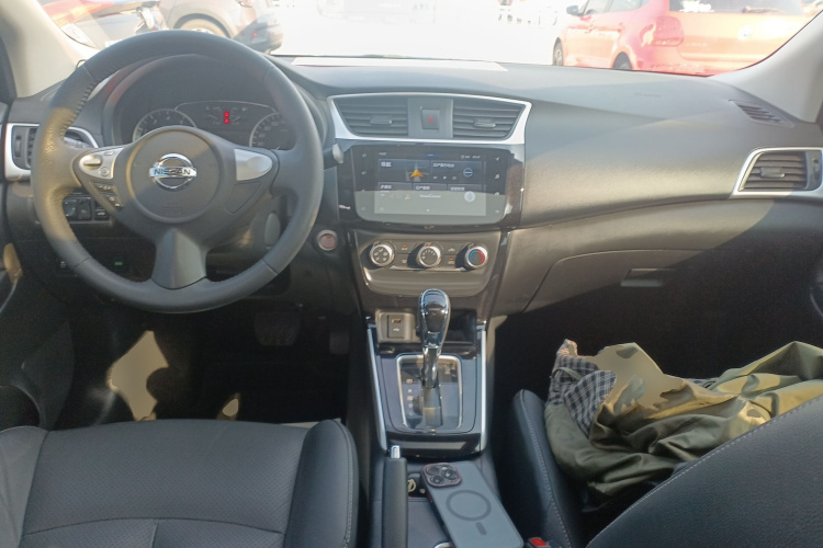 日产 轩逸 2019款 1.6XV CVT智联尊享版 国VI中控内饰12