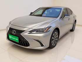 雷克萨斯ES 2022款 200 卓越版