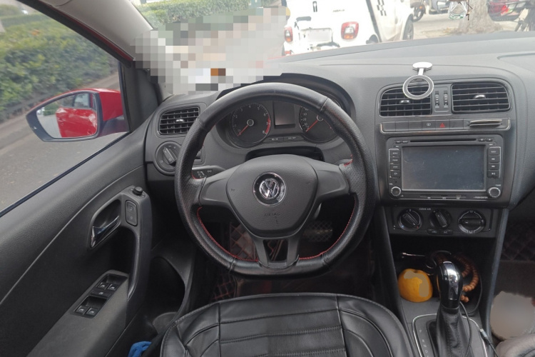 大众 Polo 2016款 1.4L 自动风尚型局部细节13