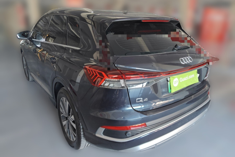 奥迪Q4 e-tron 2024款 40 e-tron 创行版车身外观5