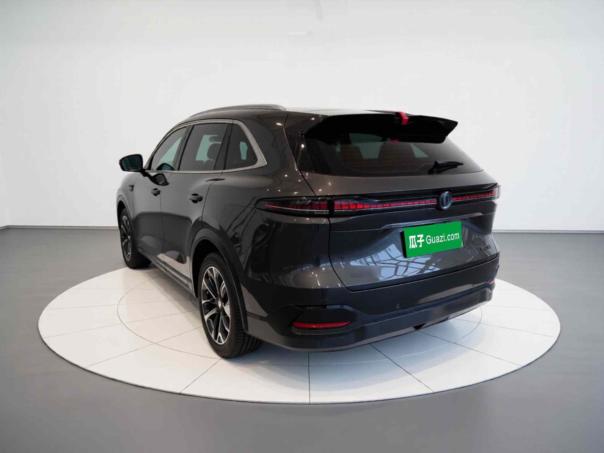 长安CS75 PLUS 2025款 第四代 1.5T 新蓝鲸 智慧尊享型(3)