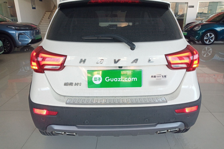 哈弗H1 2016款 改款 蓝标 1.5L AMT豪华型车身外观6004