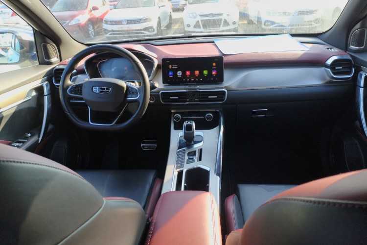 吉利汽车 缤越 2019款 运动款 260T DCT Battle 48V轻混版 国VI中控内饰7002