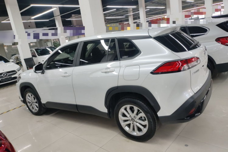 丰田 锋兰达 2024款 2.0L CVT领先版车身外观6003