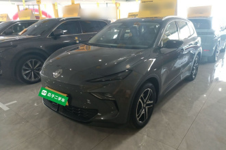 名爵 MG ES5 2025款 525max 后驱智驾版