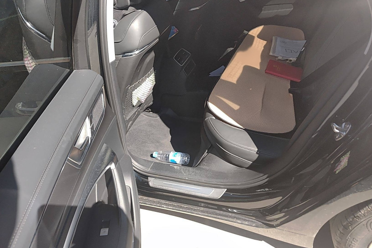 奥迪A6L 2024款 40 TFSI 豪华致雅型中控内饰7004