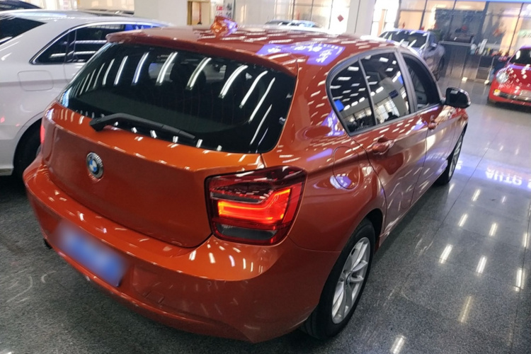 宝马1系(进口) 2013款 改款 118i 领先型车身外观7