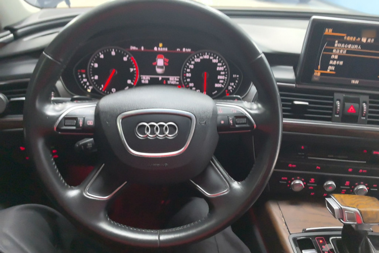 奥迪A6L 2015款 TFSI 百万纪念智领型局部细节13