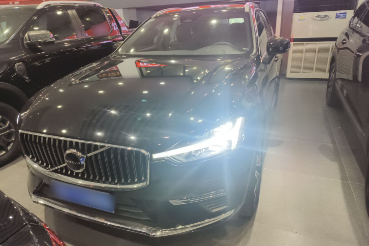 沃尔沃XC60 2025款 B5 四驱智远豪华版车身外观6001