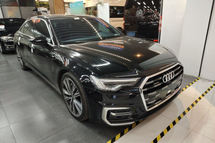 奥迪A6L 2023款 55 TFSI quattro 尊享动感型车身外观3