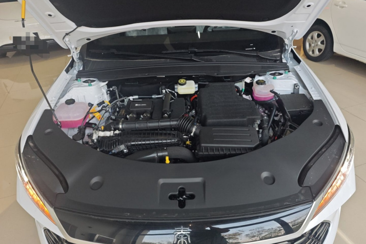 比亚迪 秦PLUS 2025款 DM-i 智驾版 128KM进取型机舱底盘24