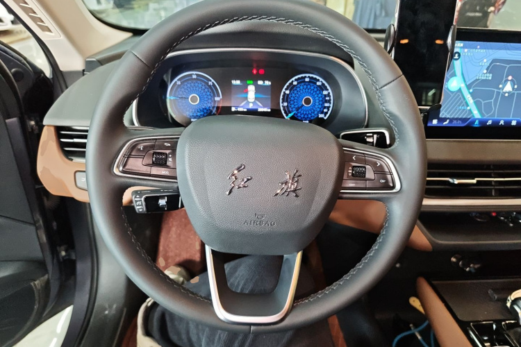 红旗E-QM5 2024款 610km PLUS中控内饰13