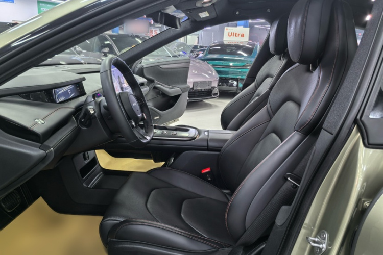 小米汽车 小米SU7 2024款 后驱长续航智驾版中控内饰7003