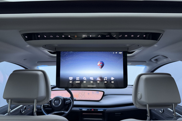 别克GL8 2025款 陆尊 尊享版中控内饰7005