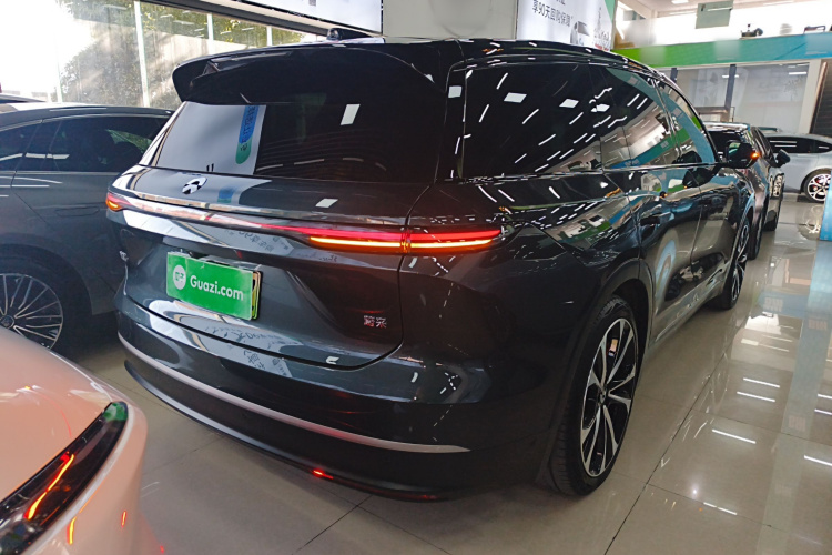 蔚来ES8 2023款 100kWh 签名版车身外观6005