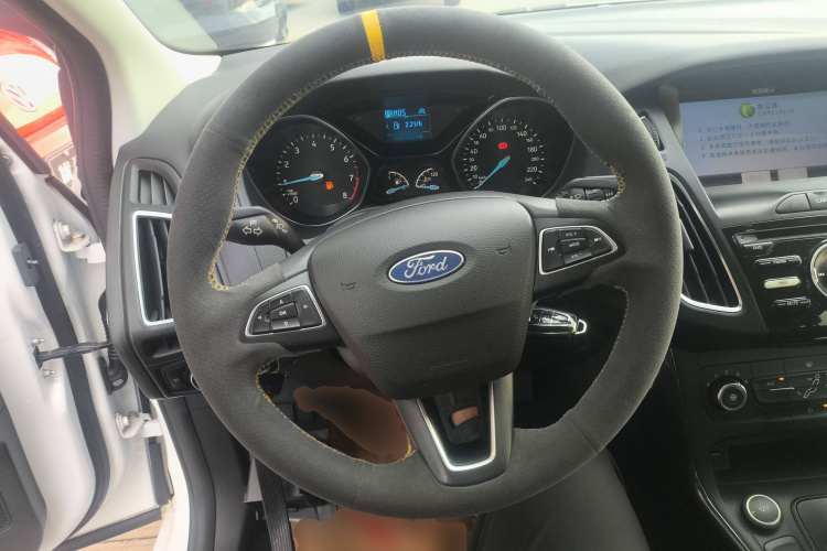 福特 福克斯 2020款 两厢经典 1.5L 自动风尚型局部细节13